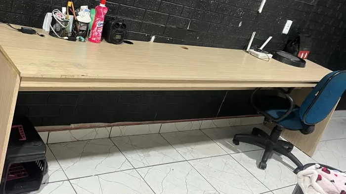 Mesa de 2 metro e meio