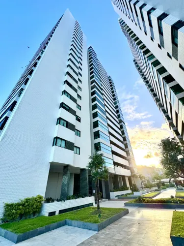 Apartamento à venda no EDIFÍCIO GRAN MARINE, GUAXUMÃ, Maceió, AL