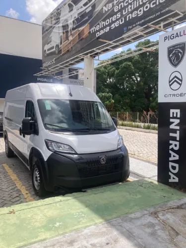 Peugeot Boxer Cargo 2.2 Turbo Diesel 2025
