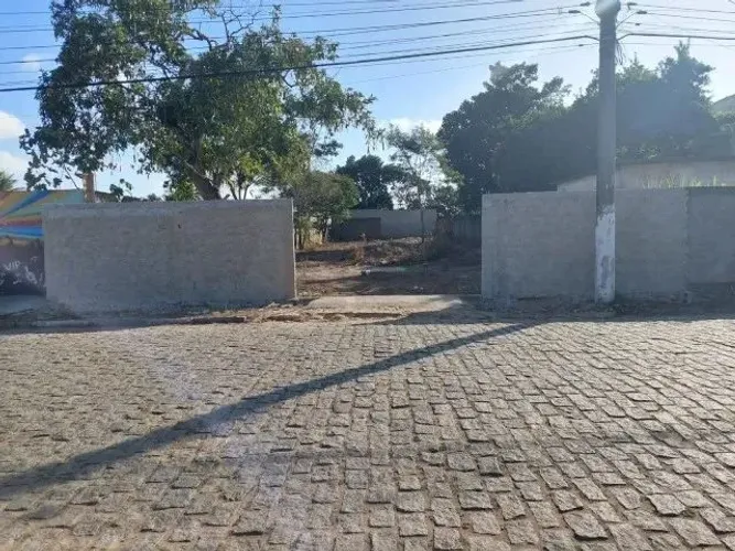 TERRENO 15 X 60 = 900,00 m ² RODOVIA BR/RJ/101 CAMPOS VITÓRIA KM 8 PARQUE SANTO DUMONT