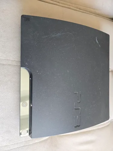 VENDO PS3 COM 22JOGOS E DOIS CONTROLES