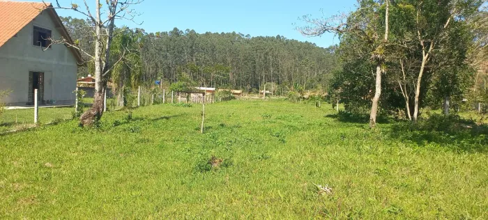 Linda Área para Chácara em Porto Belo