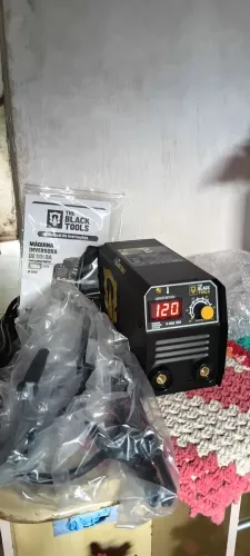 Máquina de solda nova 