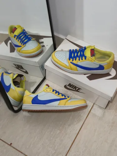 Air Jordan 1 Travis Scott Canary
