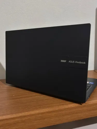Notebook Asus Vivobook 15 (i5-1235U)