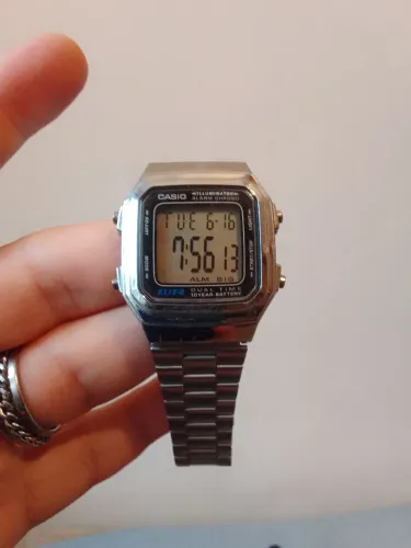 Relógio Casio digital