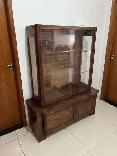 Cristaleira Madeira