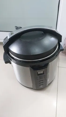 Panela de Pressão Elétrica Electrolux 6L