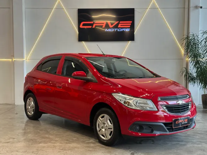 Chevrolet Onix Hatch LT 1.0 8V Flex Power Mec. 4P 2013