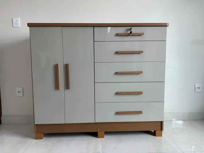 Cômoda New Athos 5 gavetas e sapateira