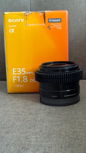 Lente Sony 35mm F/1.8 Oss E-mount