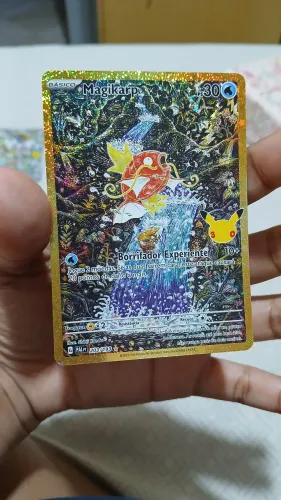 Pokémon TCG Magikarp 203/193 - NM celebração de 30 anos Pokémon carta clássica