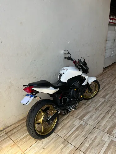 XJ6 2012