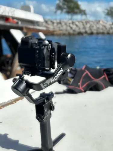 DJI Ronin RS 5 Standard - Estabilizador Profissional | Estado de Novo