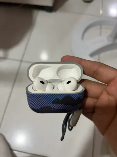 Air pods pro 2 - ZERO, SEM DETALHES, NA GARANTIA.