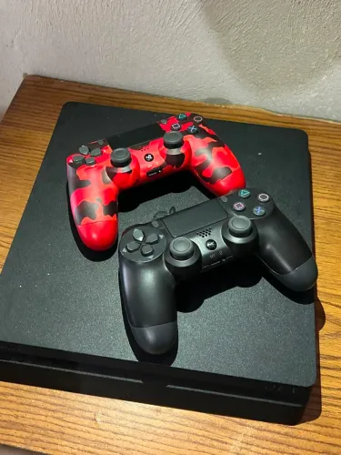 Ps4 slim 1tb