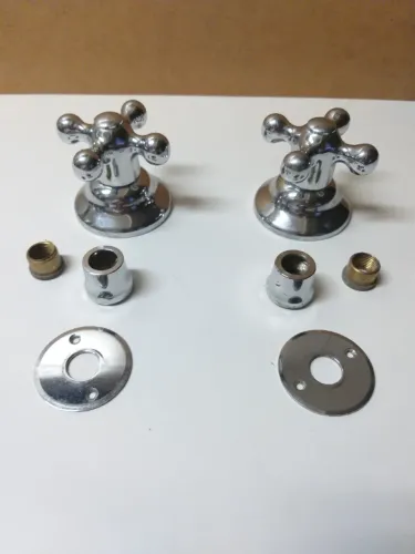 Acabamentos Registro Fabrima Gaveta 1/2" e 3/4" Digital Line Cromado Metal DUAS por R$ 80