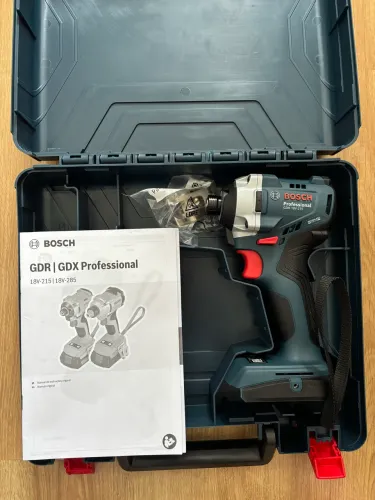 Parafusadeira de impacto Bosch sem bateria