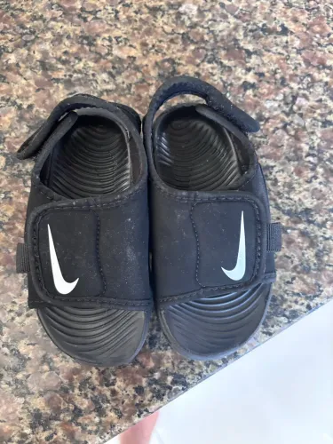 Sandália Nike n 21 