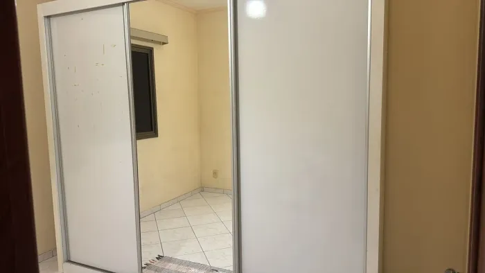 Vendo guarda roupa 