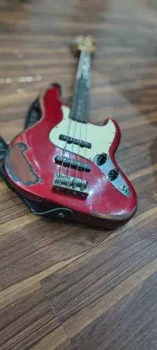 Baixo Fender Southern Cross 4 cordas 
