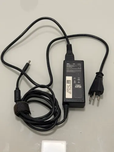 Fonte Notebook Dell 65W / 19,5V / 3,34A