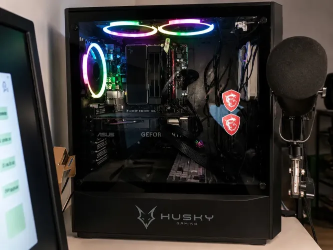 Pc gamer - Ryzen 5 5600 - RTX 4060 - 16RAM