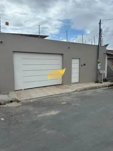 CASA RESIDENCIAL em CUIABÁ - MT, JARDIM IMPERIAL