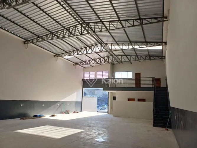 Galpão à venda e locação no Loteamento Industrial Jaraguá em Salto/SP
