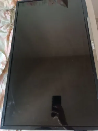 Televisão Sony KDL-32R434A com fonte original para retirada de peças 