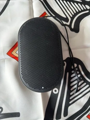 Bang and Olufsen BeoPlay P2