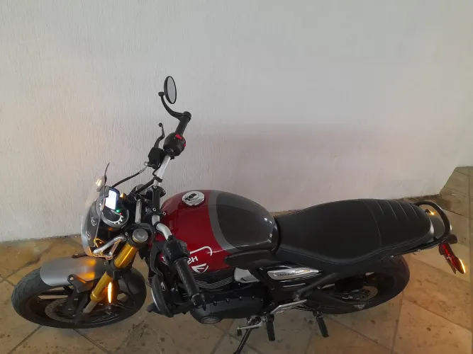 Triumph 400cc - 2024/2024 - Estado de Nova