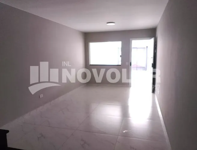 SOBRADO, VILA MEDEIROS