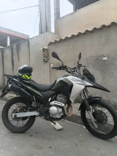 Vendo ou troco carro 