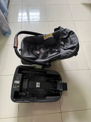 Bebê Conforto Safety 1st até 13kg - Semi-novo
