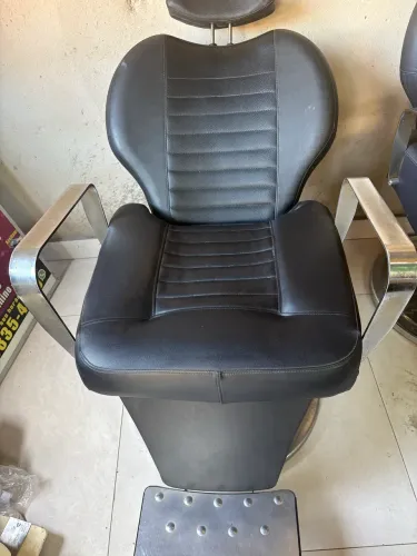 Cadeira de salão barbearia cada