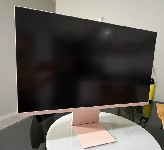 SAMSUNG SMART MONITOR M8 - 32