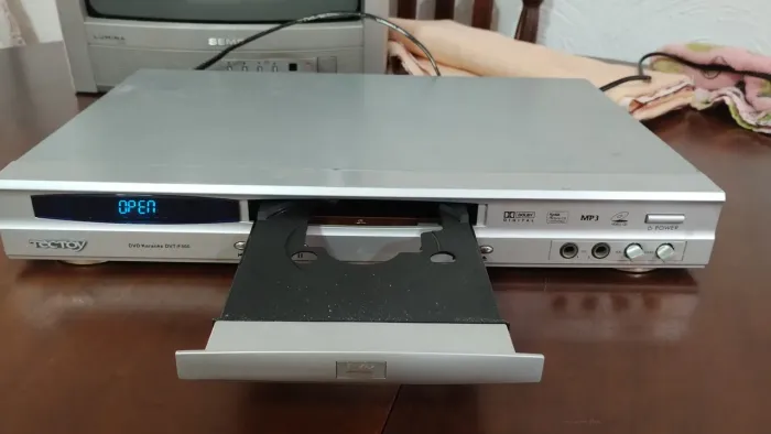 Dvd karaoke tectoy