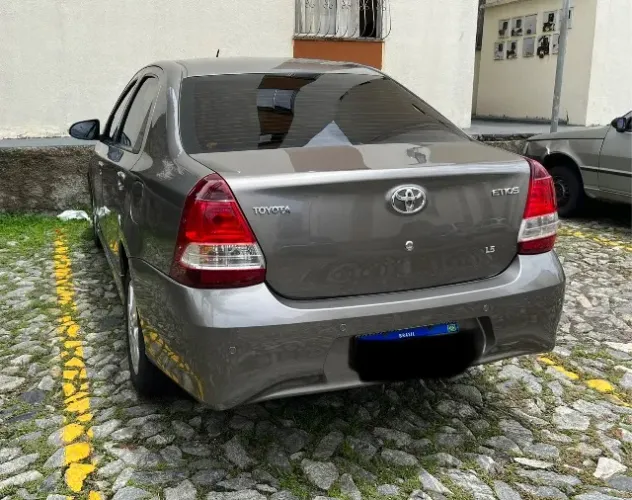 Toyota Etios X Plus Sedan 1.5 Flex 16V 4P Mec. 2020