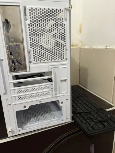 Monitor Lg 21.5 polegadas + gabinete