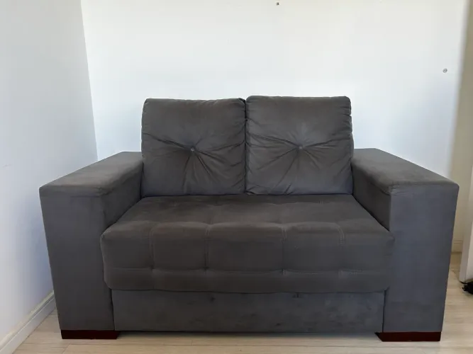 Sofá semi novo