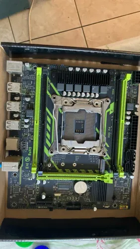 Placa mãe x99 p4 com defeito