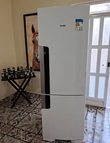 Geladeira Inverse com tecnologia inverter 400 litros Frost Free Nova lacrada