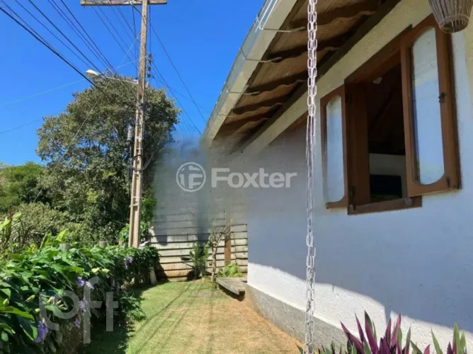 Casa à venda Rua José Serafim dos Santos, Barra da Lagoa - Florianópolis