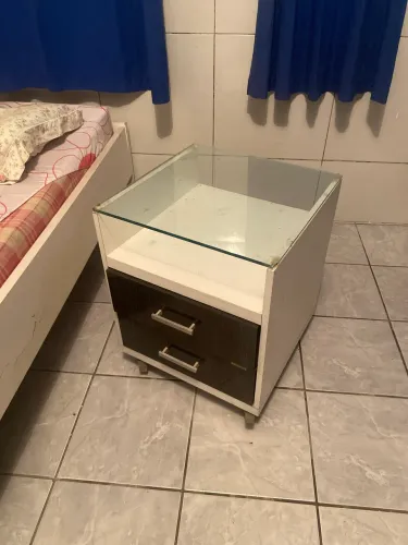Criado mudo