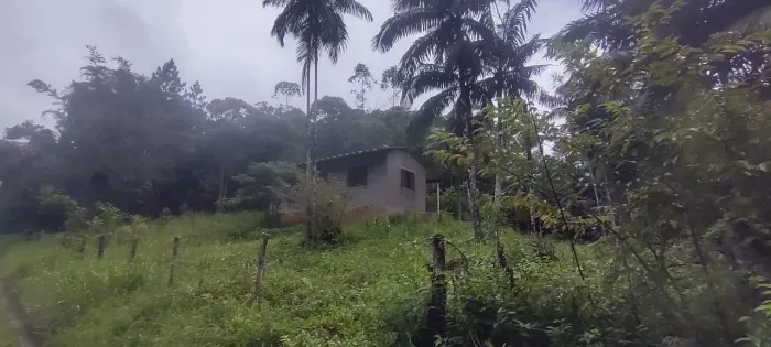 Chácara em ibiuna entrada + parcelas