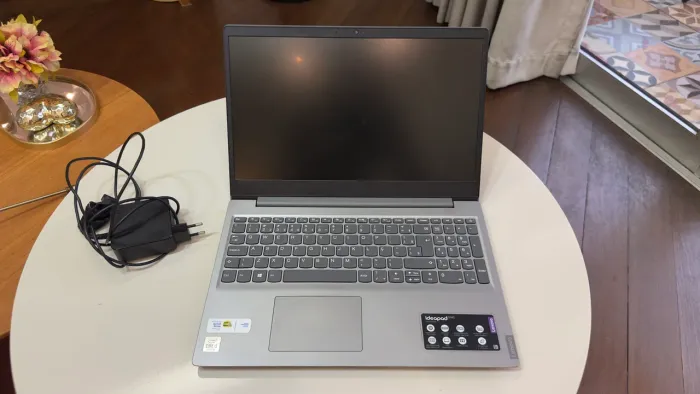 Notebook Lenovo ideapad s145