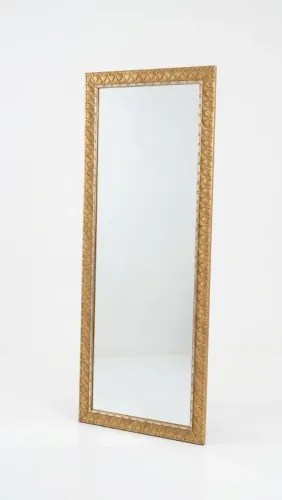 Espelho de corpo inteiro com moldura em madeira (1,63 m x 63 cm)