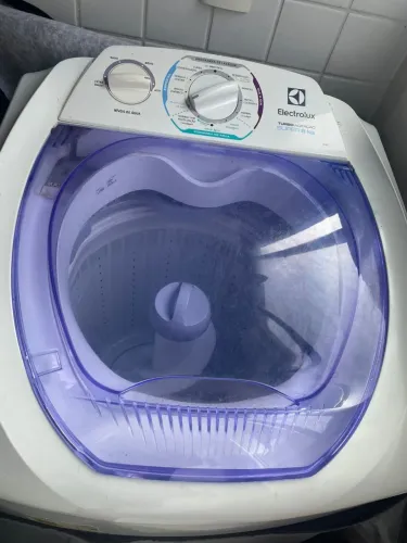 Máquina de lavar Electrolux 8 kilos