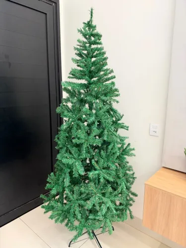 Árvore de Natal 2.10m 2000 galhos